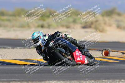 media/Oct-29-2022-CVMA (Sat) [[14c0aa3b66]]/Race 8 Supersport Middleweight/Folder 2/